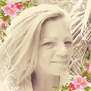 Meet your Posher, Charlene